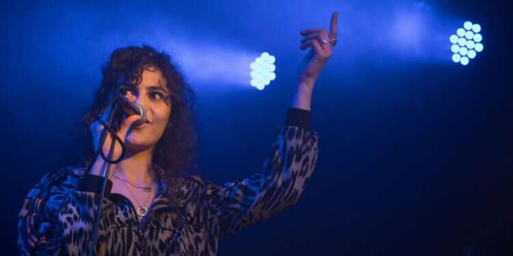 יסמין מועלם. צילום: נועם ריבקין פנטון, פלאש 90 חנן בן ארי מתבגר ושלומי שבן חוזר: סיכום שנה של המוזיקה הישראלית