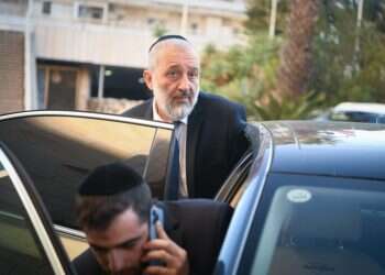 היועצים המשפטיים טועים: אין בעיה שחוק דרעי פרסונלי