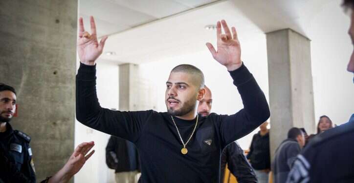 אדהם בשיר שהורשע בביצוע הלינץ' בעכו. צילום: שיר תורם/פלאש 90 אסירי חמאס הציעו למתפרעי שומר החומות להצטרף לאגף שלהם