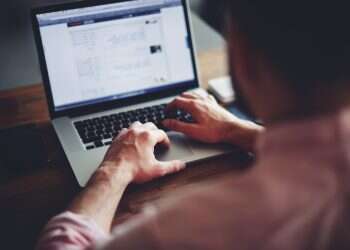 המייל ששלחתי לכתובת הלא נכונה סייע לי באופן בלתי צפוי