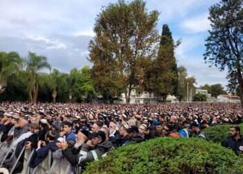 רבבות בלוויית הרב חיים דרוקמן: "נשאת על כתפיך השחות את עול הנהגת הציבור"