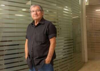 פיני בדש: "בעומר יש אזור חדש למגורים. אם בדואי יקנה שם מגרש, אפסיק את השיווק"