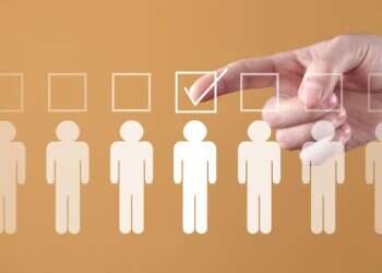 למה כדאי לבצע מיקור חוץ לעובדי הייטק?