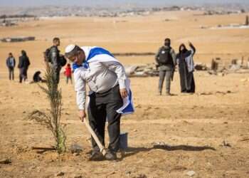 "אומר לי בדואי: 'עם הרחם של האישה הערבית והדמוקרטיה שלכם – אני מנצח'. והוא צודק"