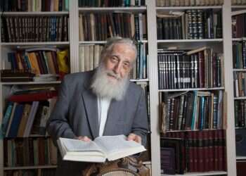 "כל אחד מרשה לעצמו לפנות בלשון בוטה לאנשי סמכות, אפילו לראש הממשלה"