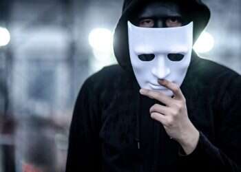 מי השתמש בשם הבדוי "ישראל ססובר", ועוד תשע שאלות על התחזות וזהות