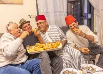 "אבא שלי ניהל את קופות הכדורגל בקזבלנקה הוא היה 'אחראי המגרשים של המלך'"