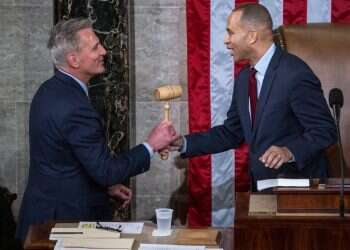 הקרב בקונגרס לא היה פארסה מביכה אלא התגלמות הדמוקרטיה במיטבה