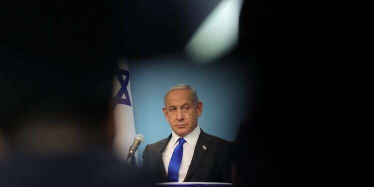 בנימין נתניהו. צילום: EPA הגשם סוף סוף חוזר | שיא חום של 60 שנה: למה קיבלנו קיץ באמצע החורף?