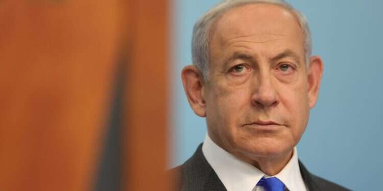 בנימין נתניהו. צילום: EPA הגשם סוף סוף חוזר | שיא חום של 60 שנה: למה קיבלנו קיץ באמצע החורף?