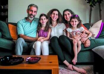 קלישאות ברמה גבוהה: כשבינה מלאכותית ניסתה ליצור משפחה ישראלית