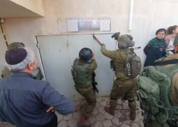 למרות ההסכמים: הרש"פ לא נותנת למבקרים ישראלים מפתח לבית הכנסת העתיק ביריחו