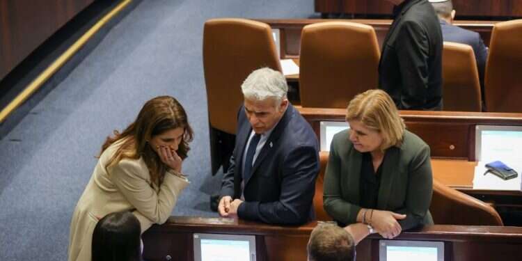 לילה לבן: בקואליציה אישרו את מה שרצו, באופוזיציה התגאו שזה נמשך 16 שעות