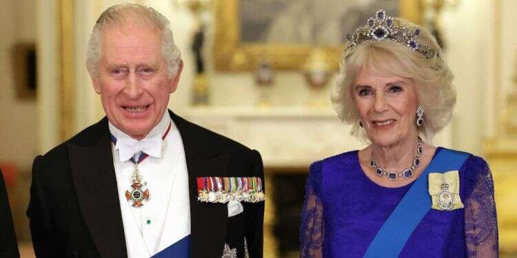 ומה עם הארי ומייגן? ארמון בקינגהאם פרסם את פרטי ההכתרה של צ'רלס וקמילה