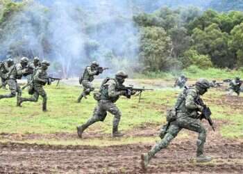 מחשש לפלישה סינית: טאיוואן תאריך את שירותי החובה