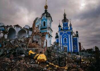 גם כשהדיפלומטים ישבו לנסח את ההסכם בין רוסיה לאוקראינה, התותחים ימשיכו לרעום