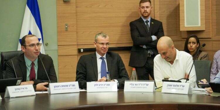 השר יריב לוין וח הבחירה הגדולה של הימין: ניצחון זמני או שינוי היסטורי