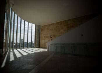 הרפורמה של יריב לוין היא מחיר שכרון הכוח של מערכת המשפט