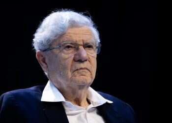 אלו שמטיפים על "דמוקרטיה" משכנעים בעיקר את עצמם. התרמית כבר מוכרת