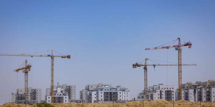 בנייה בבאר־שבע. צילום: נתי שוחט, פלאש 90