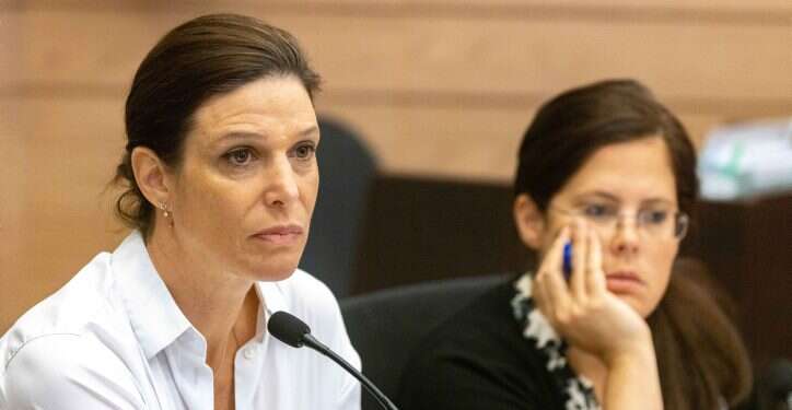 כשמתייחסים לאיומי מלחמת האחים ברצינות, משרתים את הנרטיב של הצד המאיים