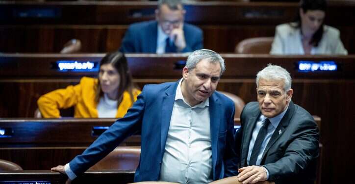 יאיר לפיד וזאב אלקין. צילום: יונתן זינדל, פלאש90 לשימוש חד פעמי