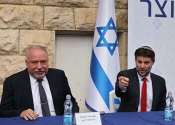 חילופי שלטון: השרים היוצאים סגרו חשבון, השרים הנכנסים ניסו לפייס