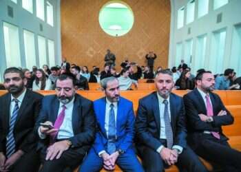 לוין מקדם את הרפורמה במערכת המשפט, ודווקא דרעי היה מעדיף שהיא תחכה