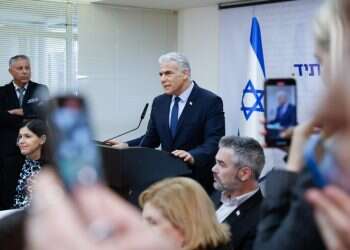 צריך לזכור את העובדה שרוב העשירים נמצאים בצד פוליטי אחד ורוב העניים באחר