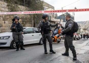 הפיגוע בעיר דוד: אב ובנו במצב קשה