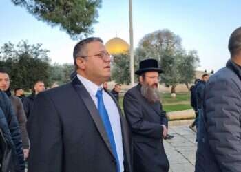 בן גביר עלה להר הבית: "הממשלה שלנו לא תיכנע לאיומי החמאס"