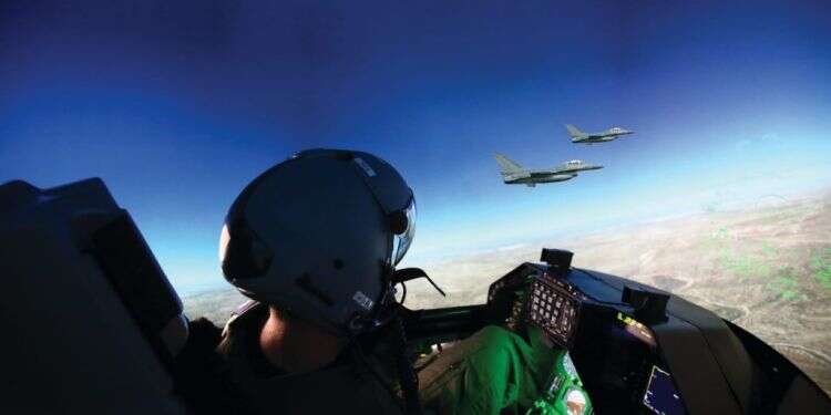 צילום: אגף דוברות והסברה במשרד הביטחון כפול שעות טיסה: מרכז האימונים הסימולטיבי של טייסי הקרב ישודרג