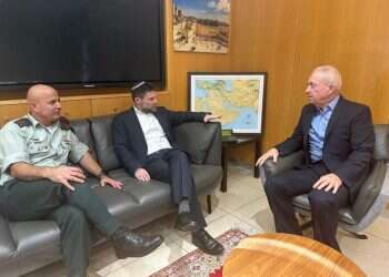 פגישת גלנט וסמוטריץ': הדרך להעברת סמכויות המנהל האזרחי עוד ארוכה