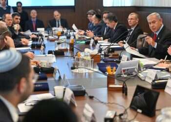 בין לוין לברק: יש רפורמות שאפשר להסתפק בהן בלי לעשות מהפיכה