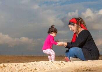 "אם יש אישה שילדה והעולם מחשיך לה בזמן שאמור להיות הכי שמח, שהיא תדע שזה בסדר"