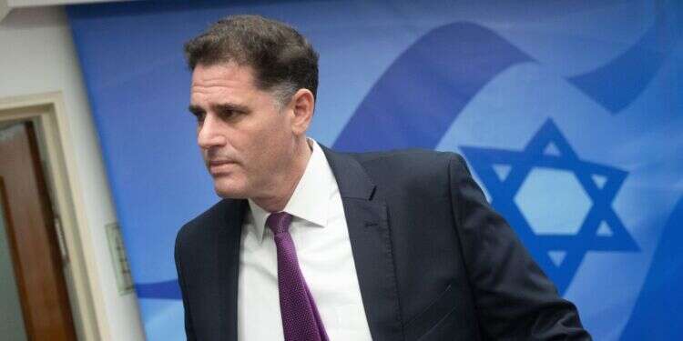 רון דרמר. צילום: יונתן זינדל/פלאש90 נתניהו עדיין מחכה להזמנה