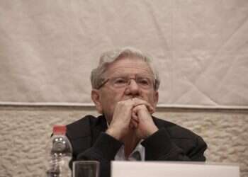 אפילו אהרן ברק הודה שהמעמד החריג של היועמ"ש הוא "יצירה ישראלית"