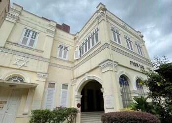 סודות העבר שמסתתרים בבית הכנסת העתיק בסינגפור