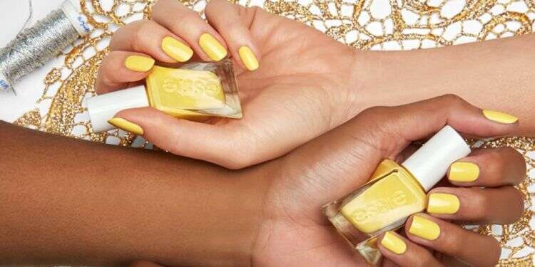 ג'ל קוטור של ESSIE. צילום: יח ב-FDA מרגיעים: הלק ג'ל לא מסוכן כפי שפורסם