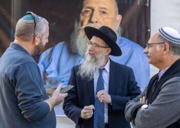 "הוא חמישים שנה ברציפות זכה בתואר האיש הכי מקסים בעולם, ובפער"