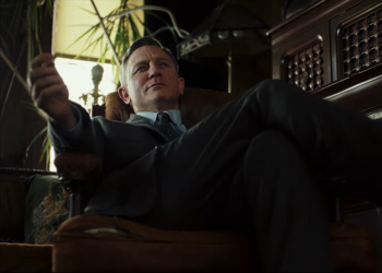 זו הפנטזיה: מישהו שיפרוץ לתוך סבך החיים שלנו ויעשה רגע סדר