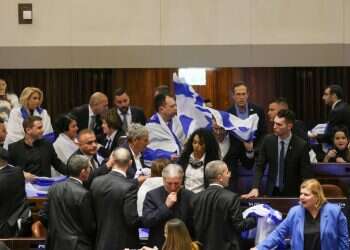 חוק החמץ, חוק התרומות והוועדה לבחירת שופטים: דיון מיוחד במליאת הכנסת