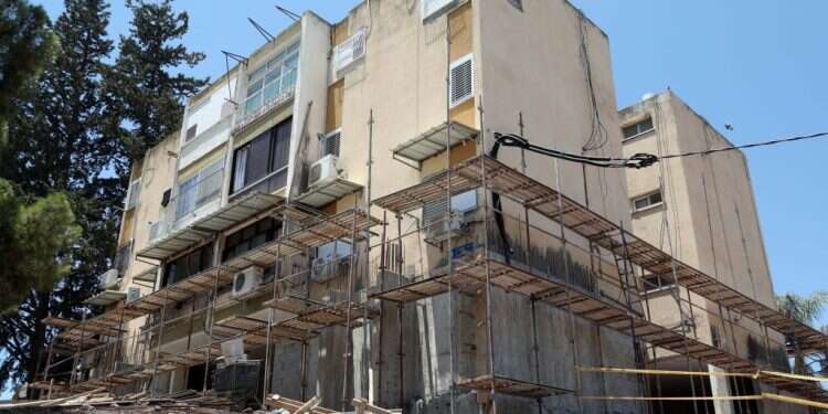 פרויקט תמ המיזמים לחיזוק מבנים מפני רעידות אדמה לא פועלים דווקא באזורים הכי חשובים