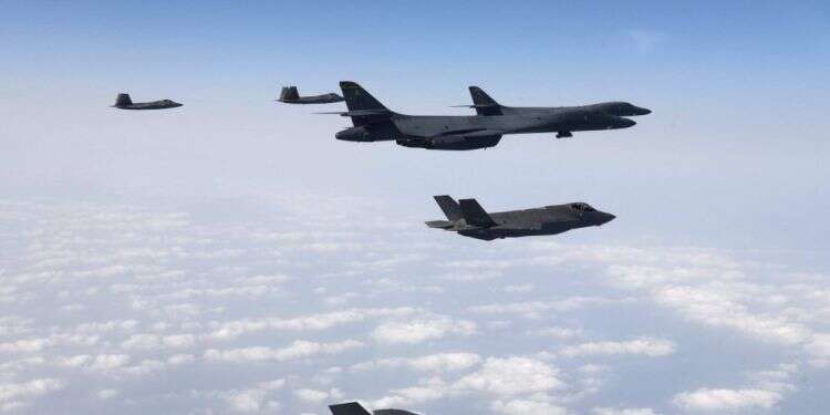 מטוסי קרב אמריקניים בלון ריגול נוסף? ארה"ב וקנדה יירטו עצם מעל צפון אמריקה בפעם השלישית תוך שבוע