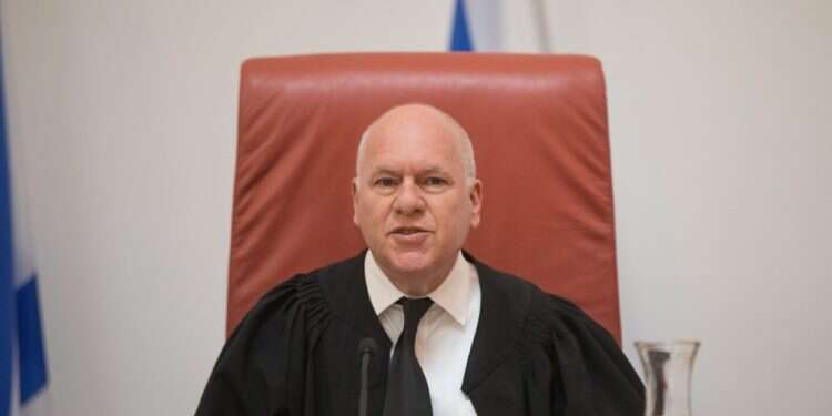 עוזי פוגלמן. צילום: יונתן זינדל, פלאש 90 ביהמ"ש העליון הורה על רישום נישואים אזרחיים שנערכו בזום כשבני הזוג בישראל