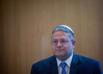 בן־גביר. צילום: יונתן זינדל, פלאש 90  הקלות בתבחינים לנשיאת נשק פרטי: מי יהיו הזכאים החדשים?