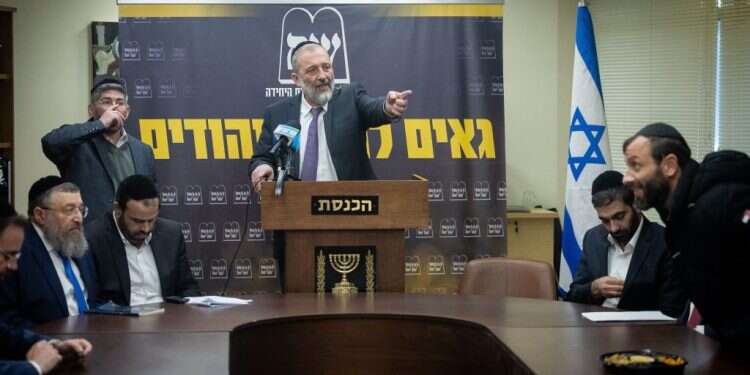 ביקורת: השרים מטעם דרעי לא מכהנים בפועל