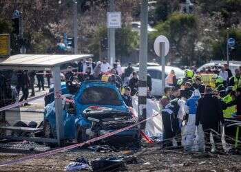 זירת הפיגוע בצומת רמות. צילום: יונתן זינדל, פלאש 90