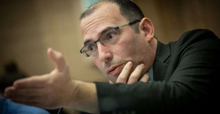 ח רוטמן נגד היועמ"שית: "מניפולציה על דעת הקהל". בהרב-מיארה: "ניסיונות השתקה"