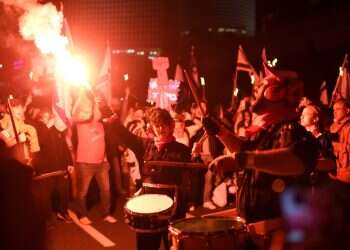 שוחררו כלל העצורים בהפגנה בתל אביב, כולל מפגינה שנשכה שוטר